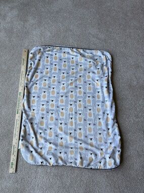 SL Home Fashions Baby Blanket Polar Bears Triangles Gray White Sherpa Soft